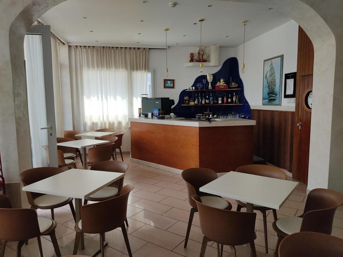 Hotel Alexander Resort Rimini Eksteriør bilde