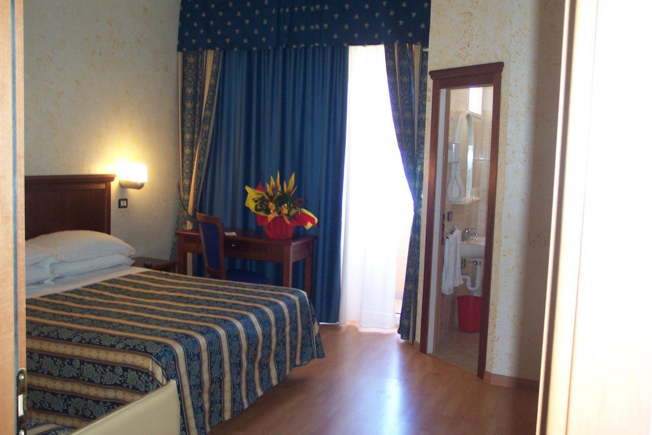 Hotel Alexander Resort Rimini Eksteriør bilde