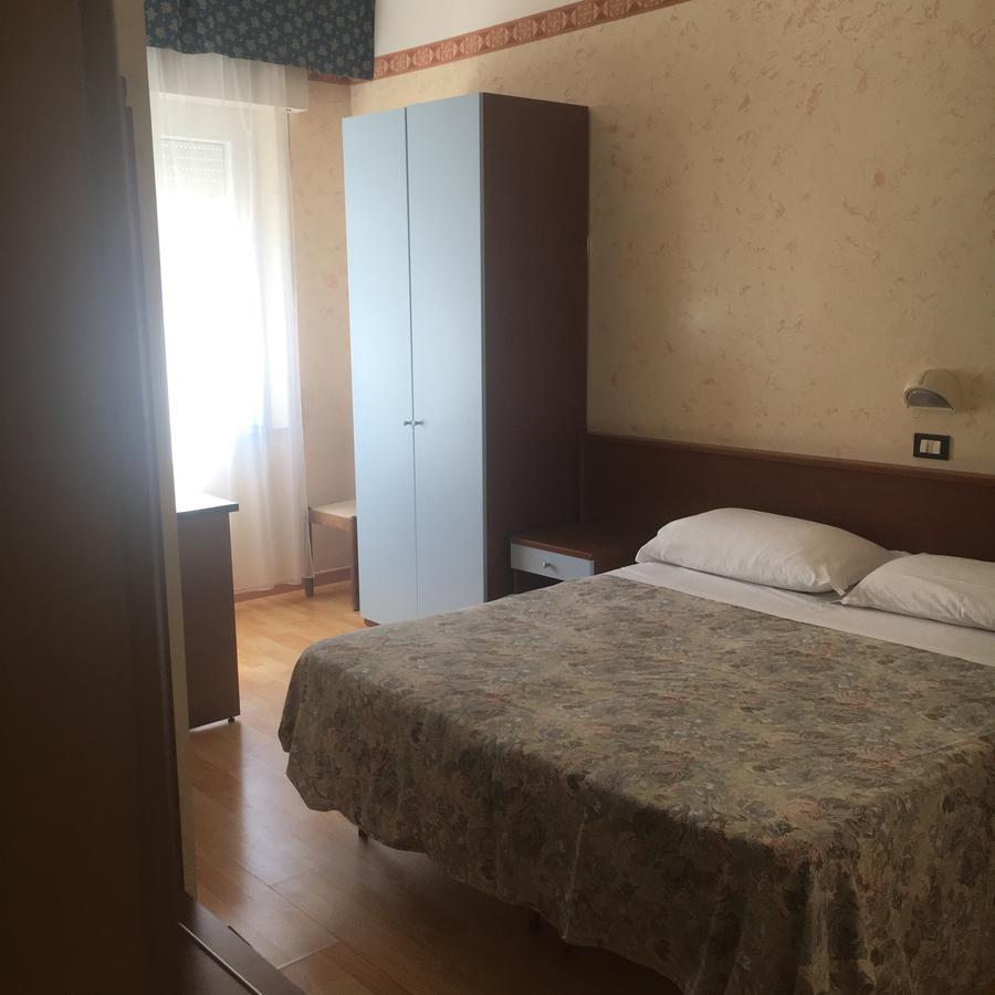Hotel Alexander Resort Rimini Eksteriør bilde